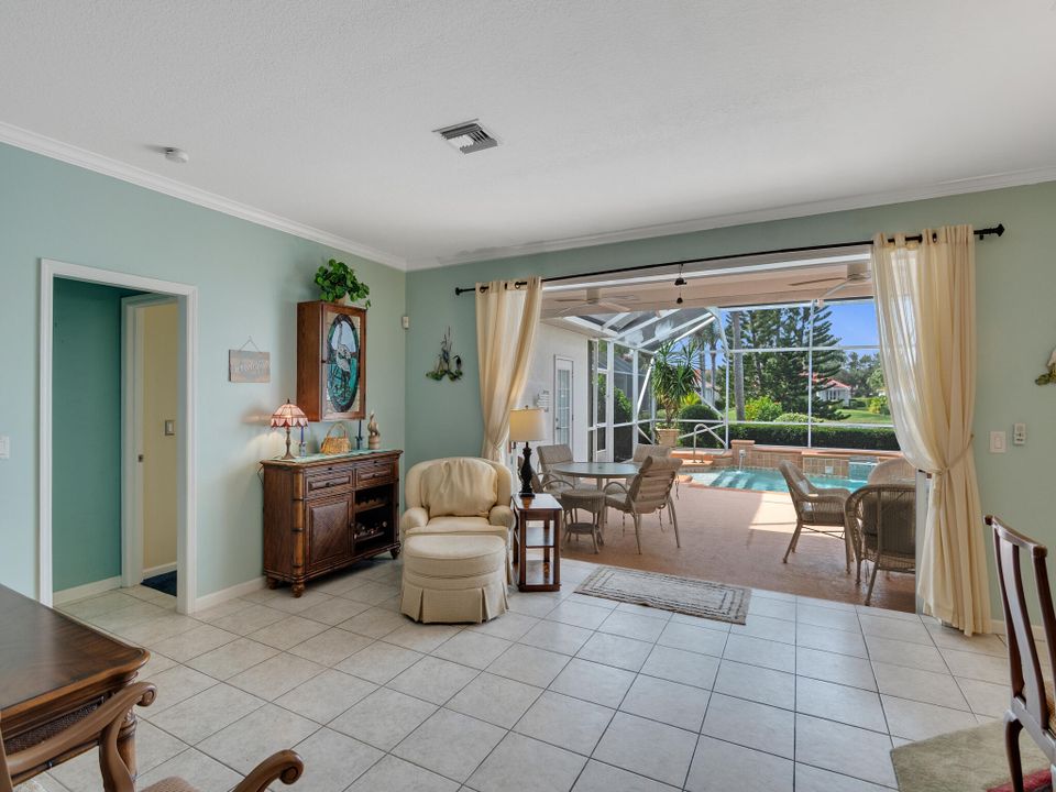 Activo con contrato: $439,900 (3 camas, 2 baños, 1664 Pies cuadrados)