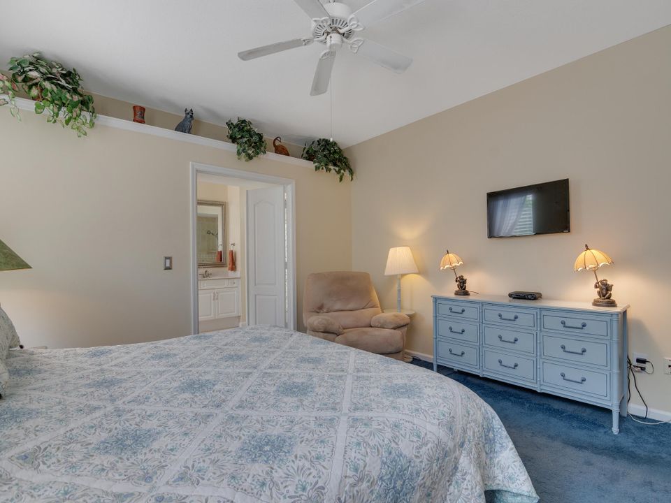 Activo con contrato: $439,900 (3 camas, 2 baños, 1664 Pies cuadrados)