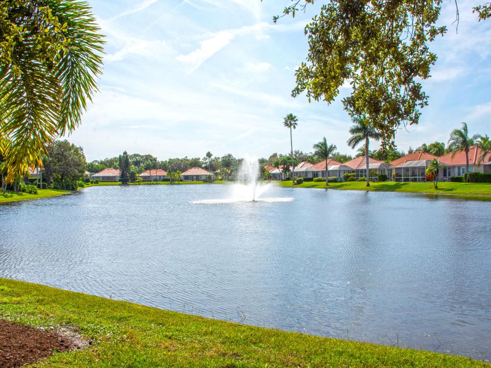 Activo con contrato: $439,900 (3 camas, 2 baños, 1664 Pies cuadrados)