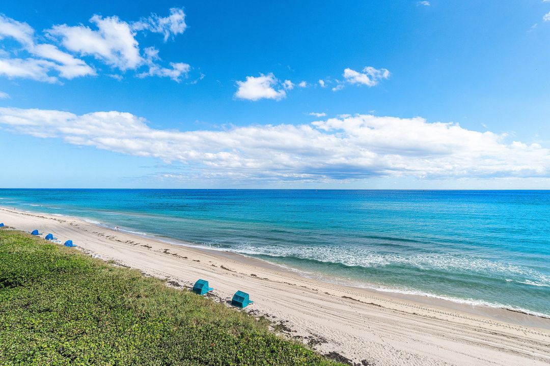 For Sale: $1,500,000 (2 beds, 2 baths, 1400 Square Feet)