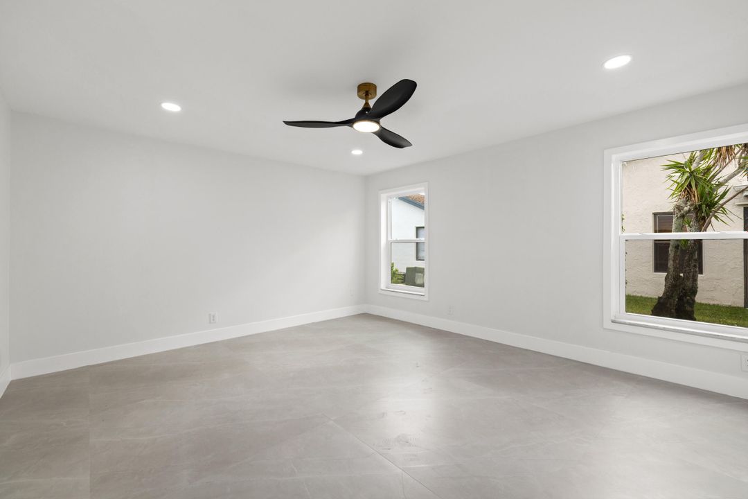 For Sale: $1,275,000 (5 beds, 3 baths, 2685 Square Feet)