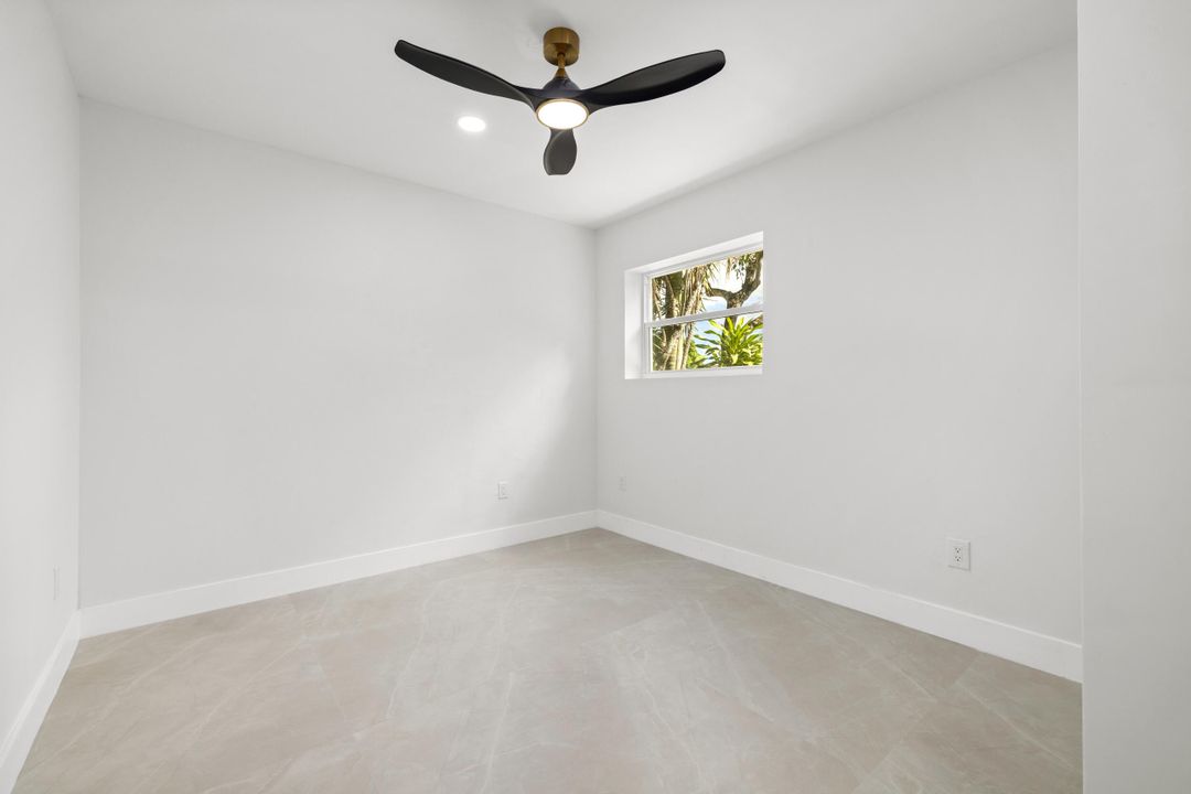 For Sale: $1,275,000 (5 beds, 3 baths, 2685 Square Feet)