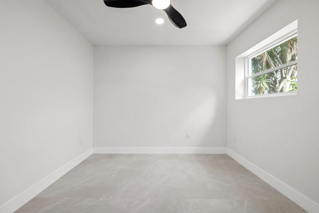 For Sale: $1,275,000 (5 beds, 3 baths, 2685 Square Feet)