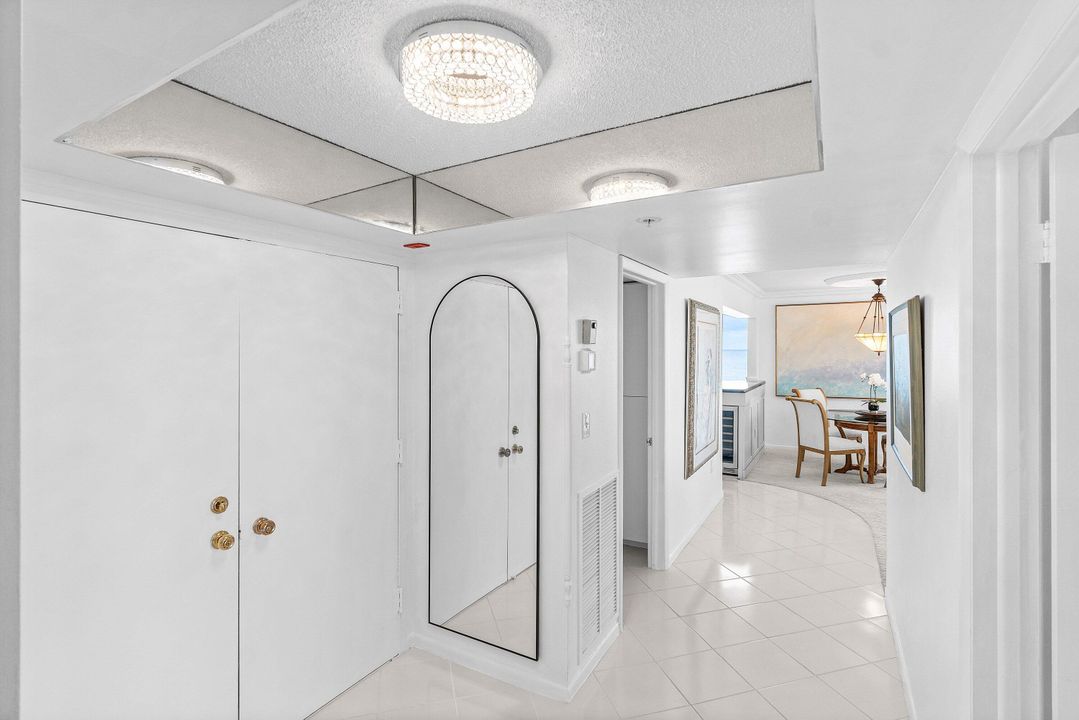 For Sale: $1,500,000 (2 beds, 2 baths, 1400 Square Feet)