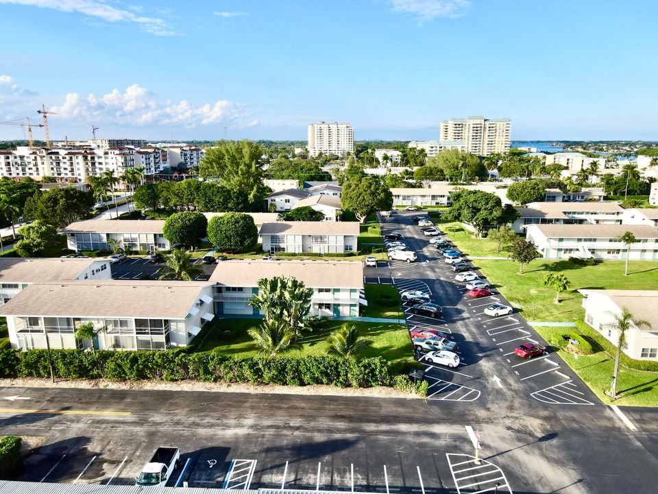 For Sale: $119,990 (1 beds, 1 baths, 570 Square Feet)