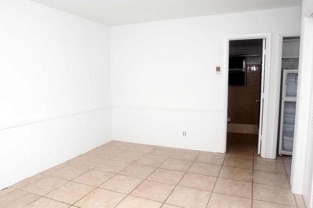 En Renta: $1,495 (0 camas, 1 baños, 350 Pies cuadrados)