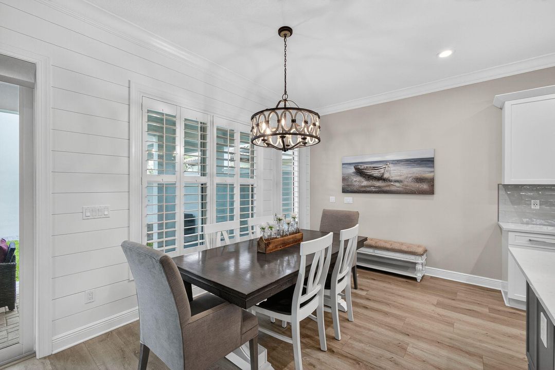 Activo con contrato: $1,650,000 (4 camas, 4 baños, 3760 Pies cuadrados)