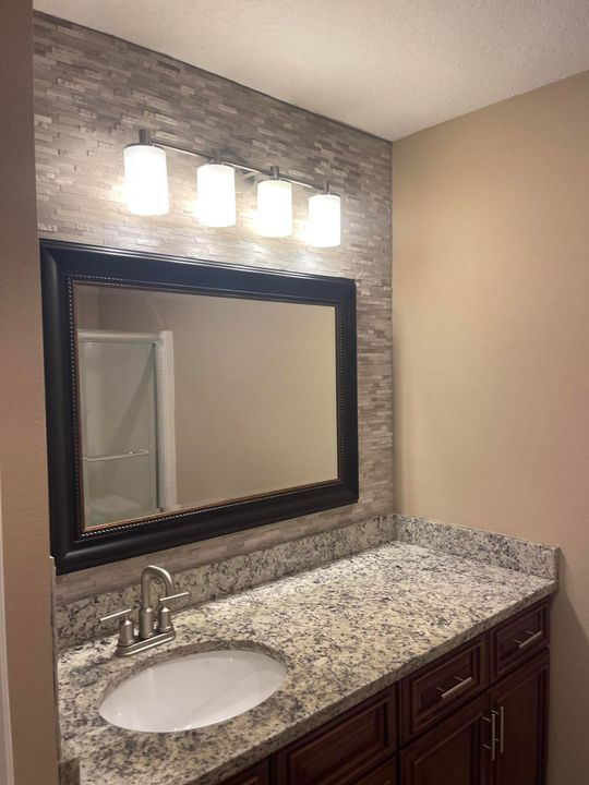 For Rent: $2,300 (3 beds, 2 baths, 1366 Square Feet)