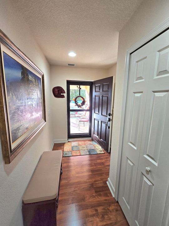 En Venta: $224,000 (2 camas, 2 baños, 1439 Pies cuadrados)