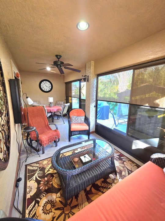 En Venta: $224,000 (2 camas, 2 baños, 1439 Pies cuadrados)