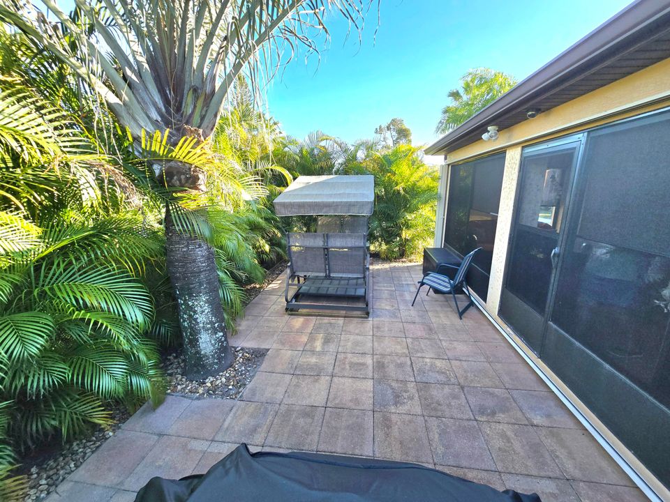 En Venta: $224,000 (2 camas, 2 baños, 1439 Pies cuadrados)