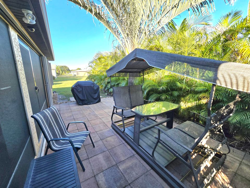 En Venta: $224,000 (2 camas, 2 baños, 1439 Pies cuadrados)