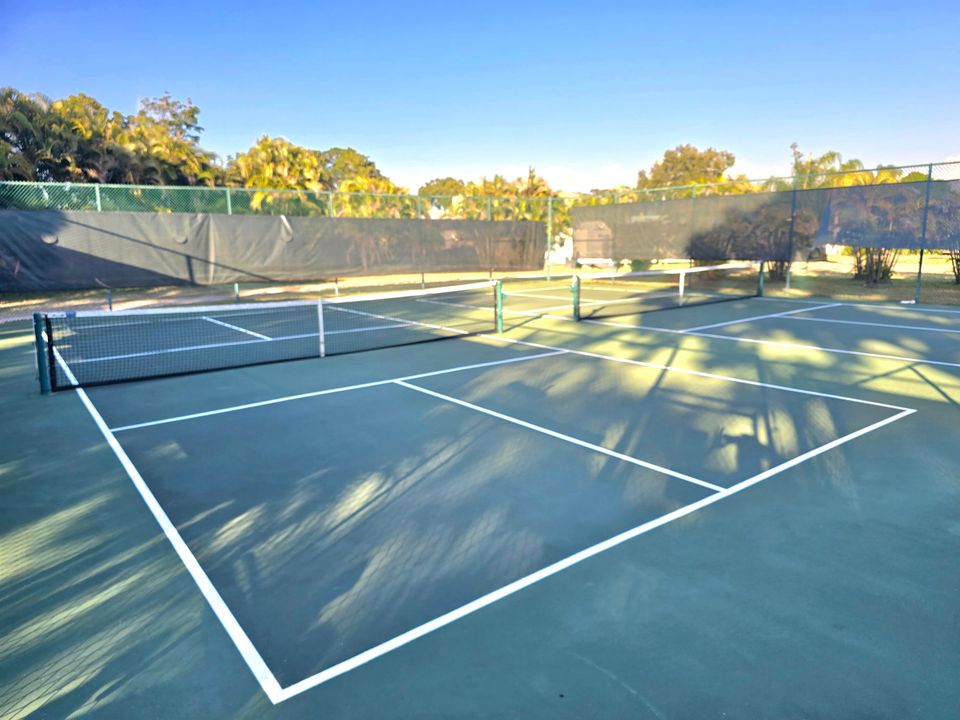 En Venta: $224,000 (2 camas, 2 baños, 1439 Pies cuadrados)