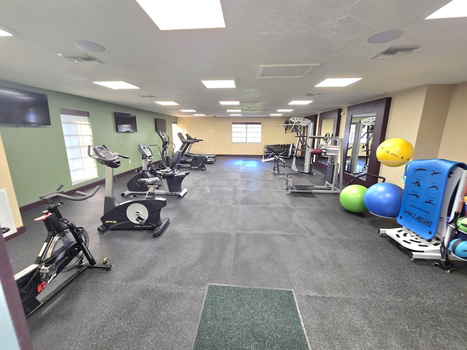 En Venta: $224,000 (2 camas, 2 baños, 1439 Pies cuadrados)