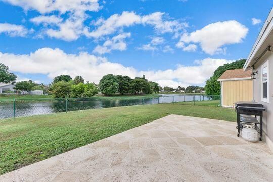 待售: $462,845 (2 贝兹, 2 浴室, 1382 平方英尺)