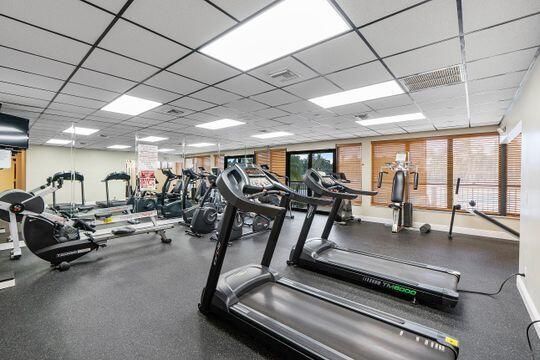 待售: $462,845 (2 贝兹, 2 浴室, 1382 平方英尺)