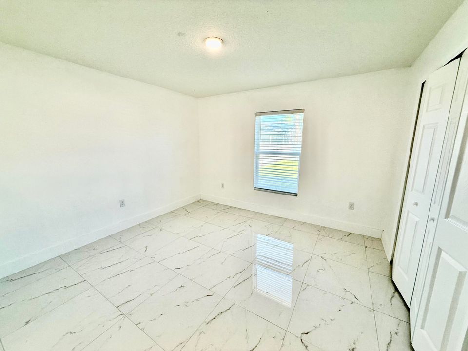 В аренду: $2,800 (4 спален, 2 ванн, 2134 Квадратных фут)