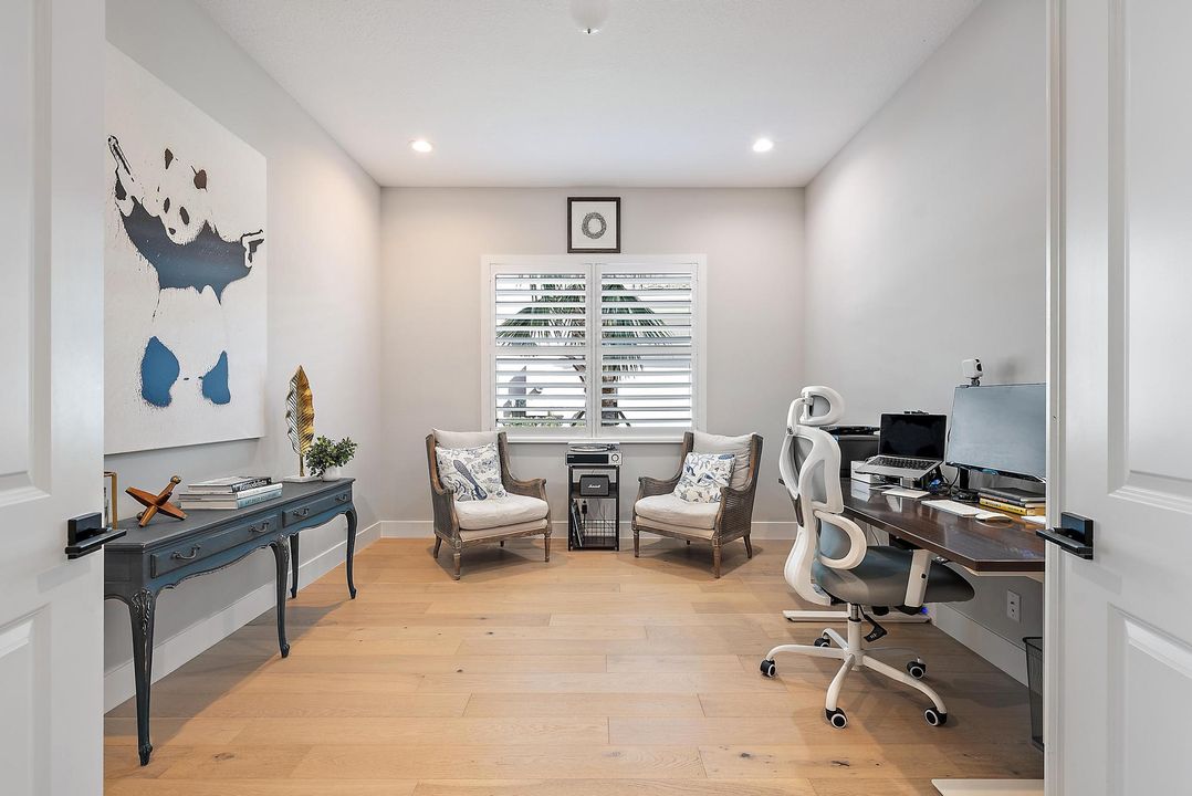 На продажу: $1,499,000 (5 спален, 4 ванн, 3852 Квадратных фут)