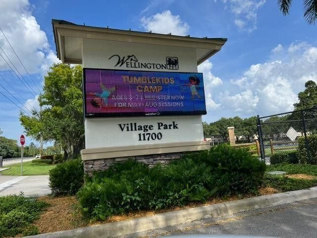 待售: $649,000 (2 贝兹, 2 浴室, 2364 平方英尺)