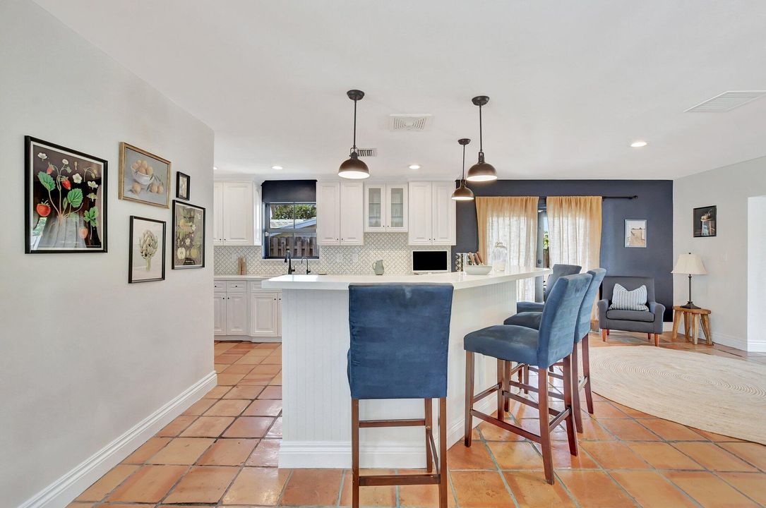 For Rent: $8,000 (4 beds, 3 baths, 2194 Square Feet)