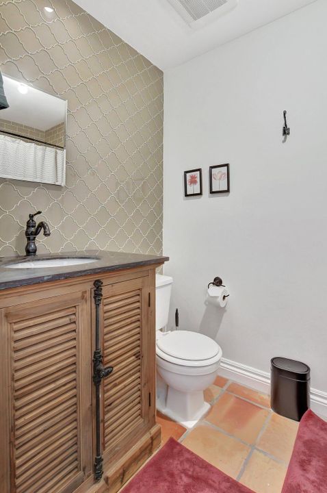 For Rent: $8,000 (4 beds, 3 baths, 2194 Square Feet)