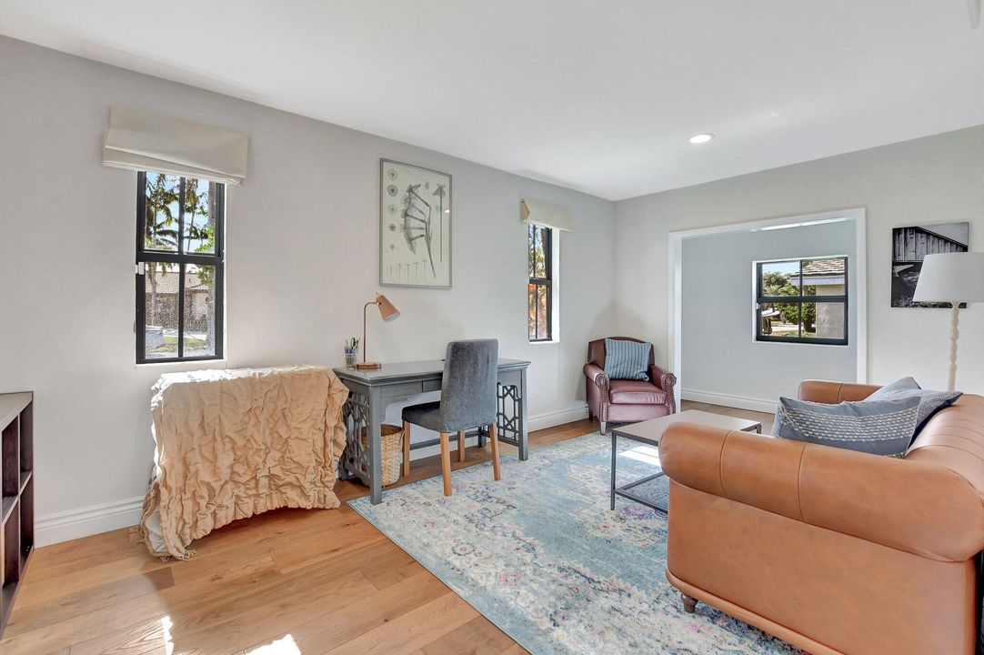 For Rent: $8,000 (4 beds, 3 baths, 2194 Square Feet)