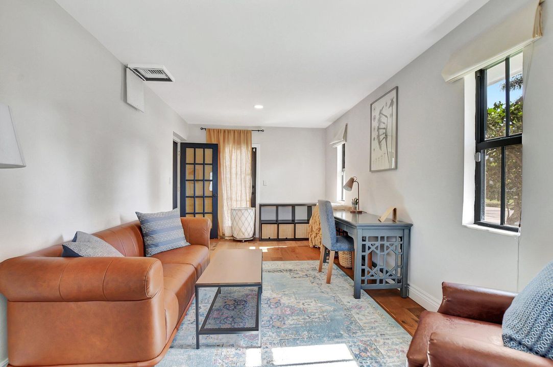 For Rent: $8,000 (4 beds, 3 baths, 2194 Square Feet)