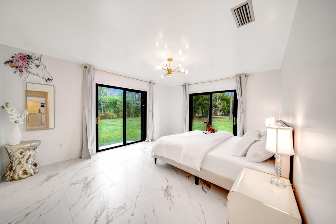 For Sale: $1,050,000 (2 beds, 2 baths, 1404 Square Feet)