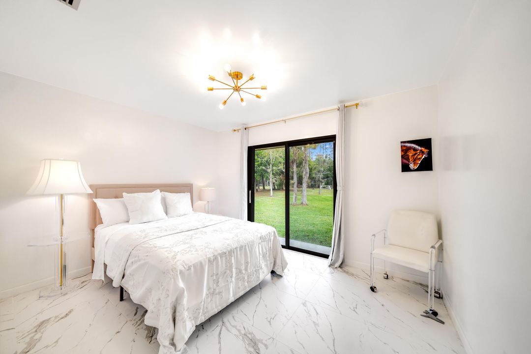 For Sale: $1,050,000 (2 beds, 2 baths, 1404 Square Feet)