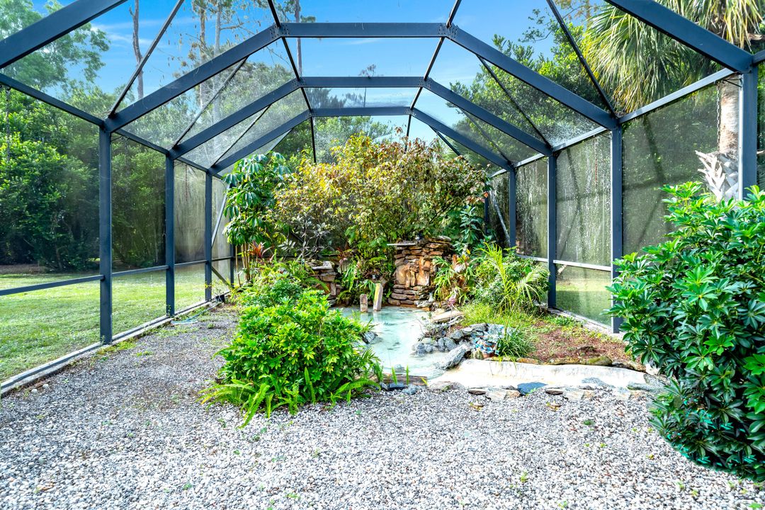 For Sale: $1,050,000 (2 beds, 2 baths, 1404 Square Feet)