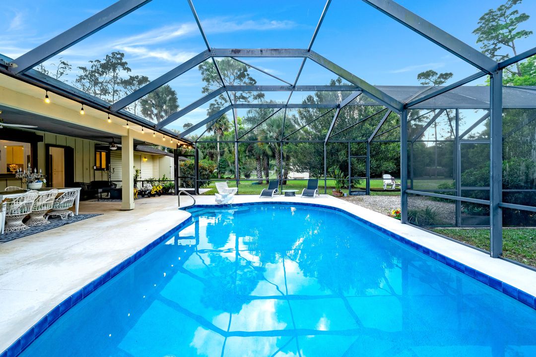 В аренду: $12,000 (2 спален, 2 ванн, 1404 Квадратных фут)