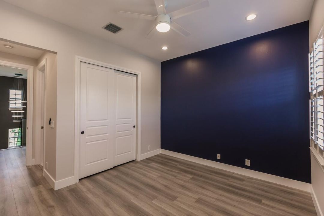 出租: $6,400 (3 贝兹, 3 浴室, 2046 平方英尺)