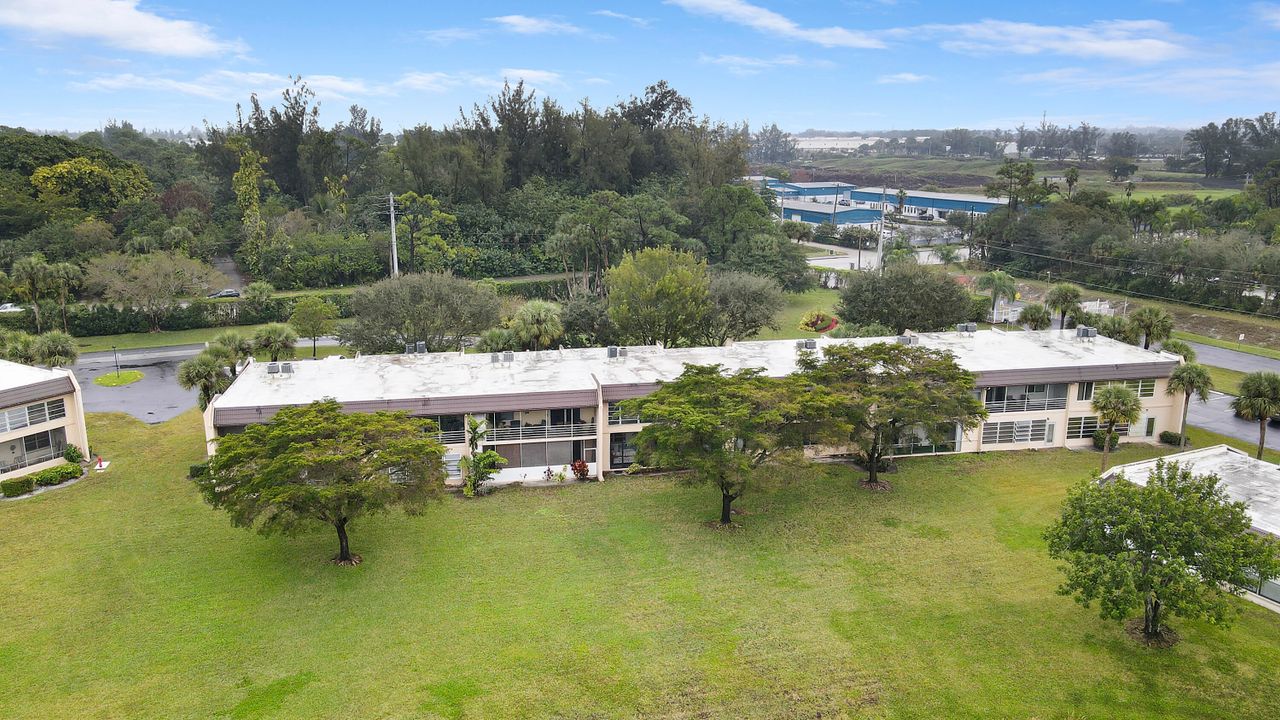 En Venta: $179,000 (2 camas, 2 baños, 1031 Pies cuadrados)