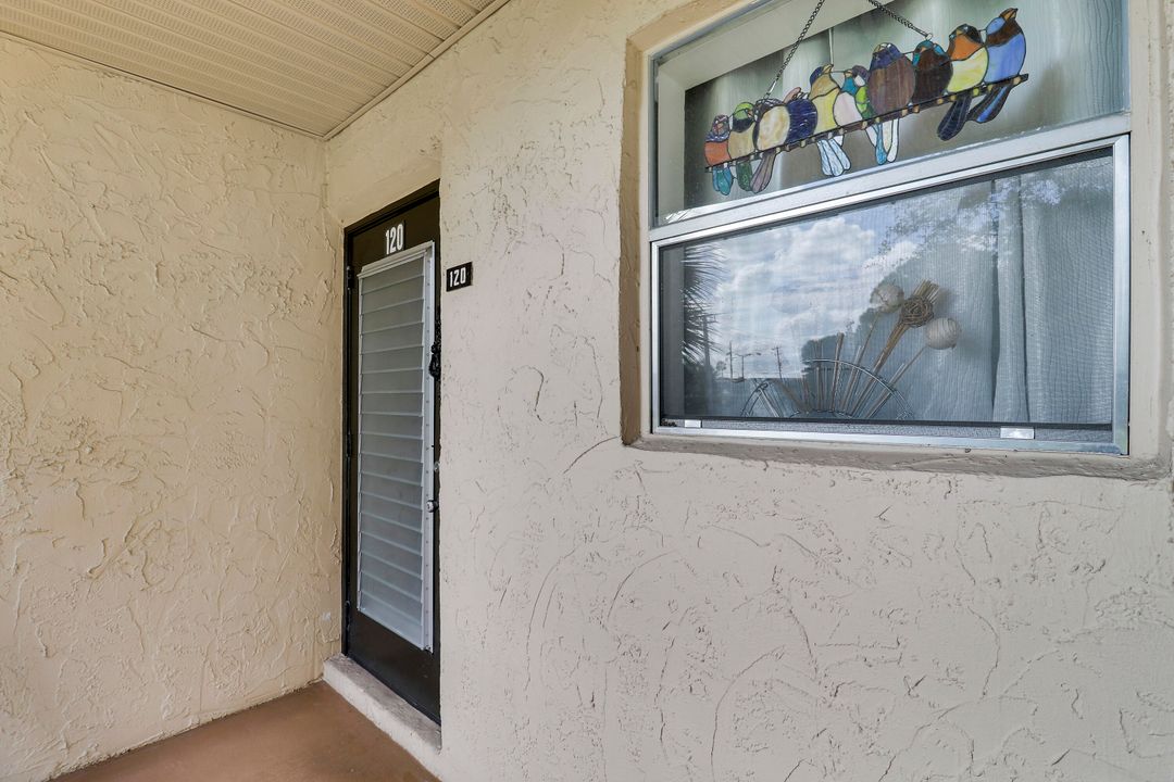 En Venta: $179,000 (2 camas, 2 baños, 1031 Pies cuadrados)