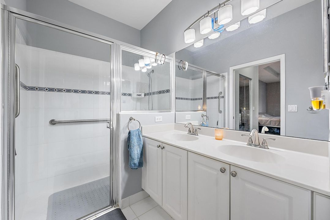 For Sale: $425,000 (2 beds, 2 baths, 1482 Square Feet)