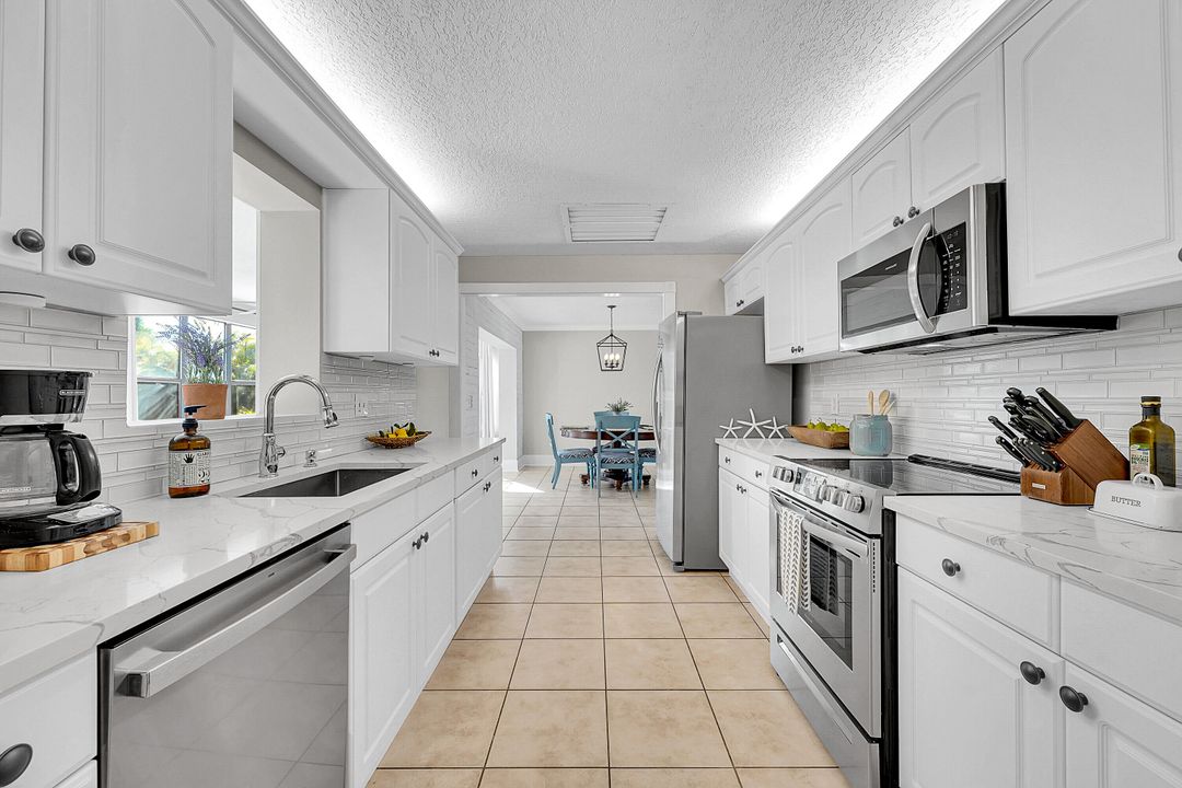 Activo con contrato: $365,000 (3 camas, 2 baños, 1536 Pies cuadrados)