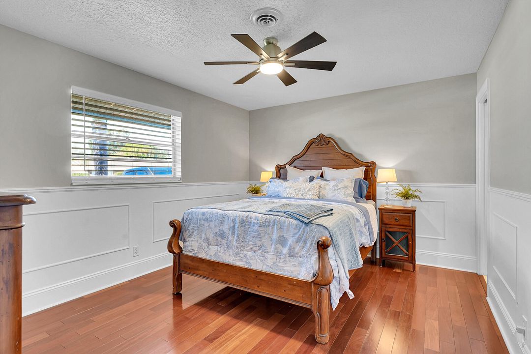 Activo con contrato: $365,000 (3 camas, 2 baños, 1536 Pies cuadrados)