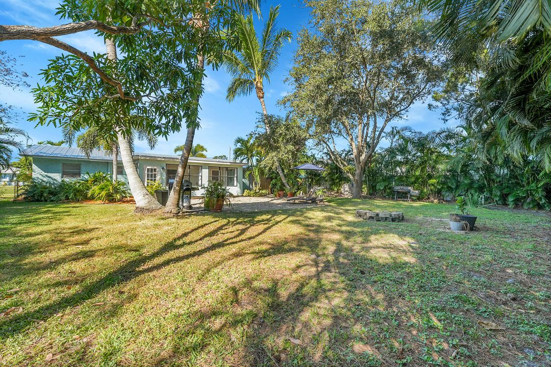 Activo con contrato: $365,000 (3 camas, 2 baños, 1536 Pies cuadrados)