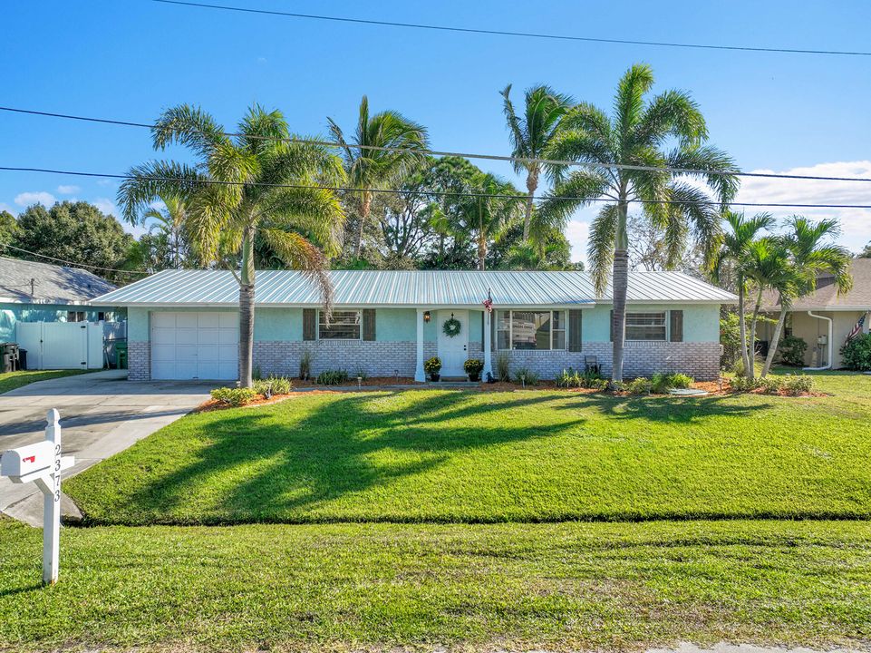 Activo con contrato: $365,000 (3 camas, 2 baños, 1536 Pies cuadrados)