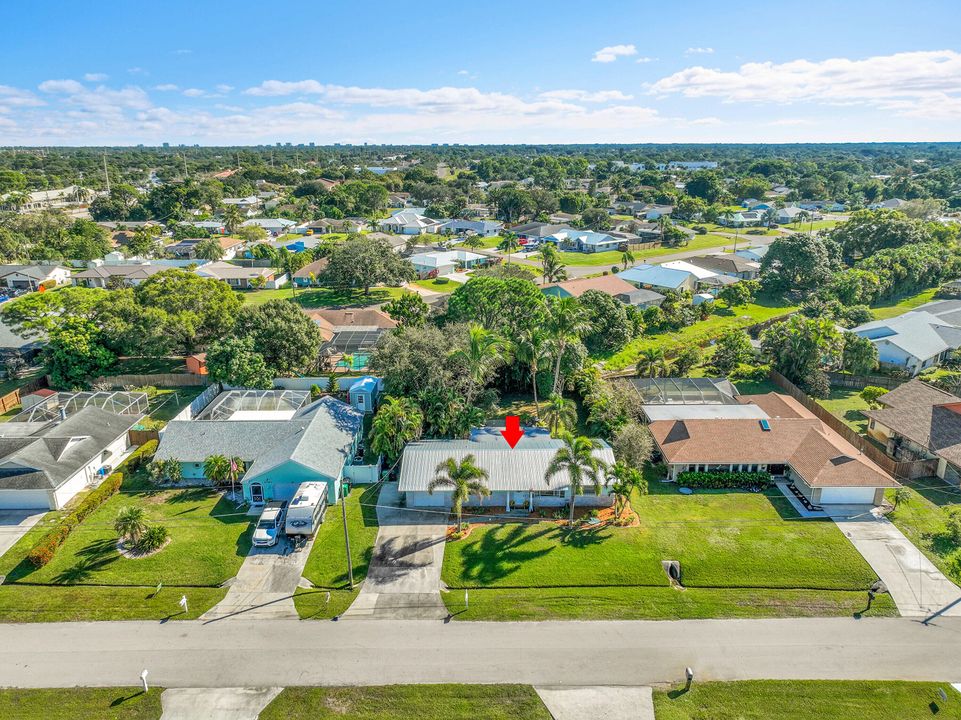 Activo con contrato: $365,000 (3 camas, 2 baños, 1536 Pies cuadrados)