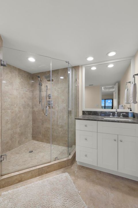 En Venta: $1,285,000 (2 camas, 2 baños, 1670 Pies cuadrados)