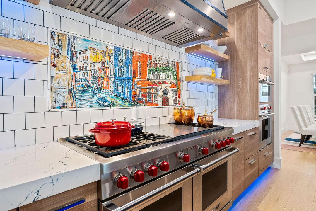 For Sale: $750,000 (4 beds, 4 baths, 3472 Square Feet)