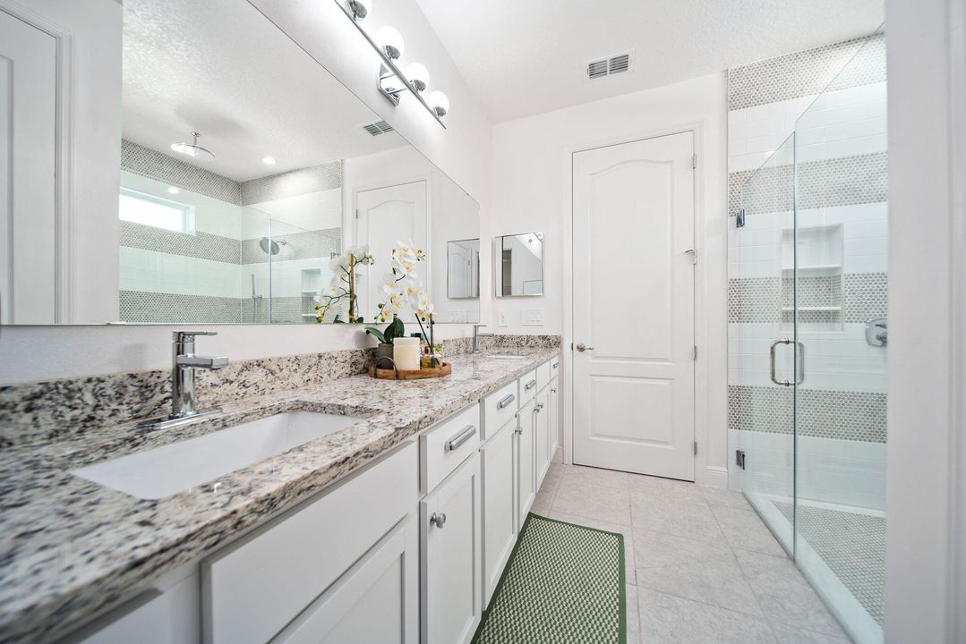 For Sale: $750,000 (4 beds, 4 baths, 3472 Square Feet)