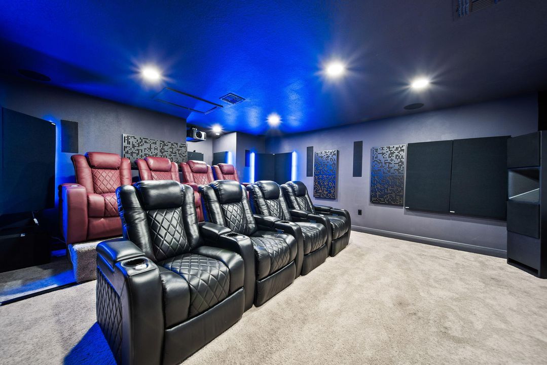 For Sale: $750,000 (4 beds, 4 baths, 3472 Square Feet)