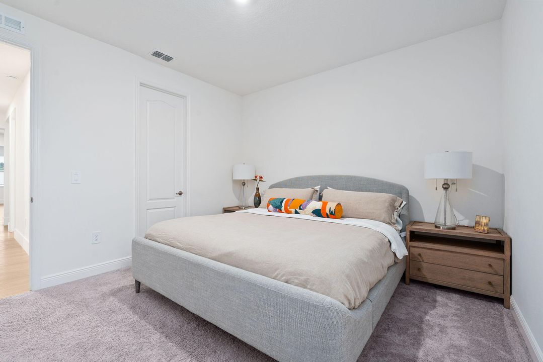 For Sale: $750,000 (4 beds, 4 baths, 3472 Square Feet)