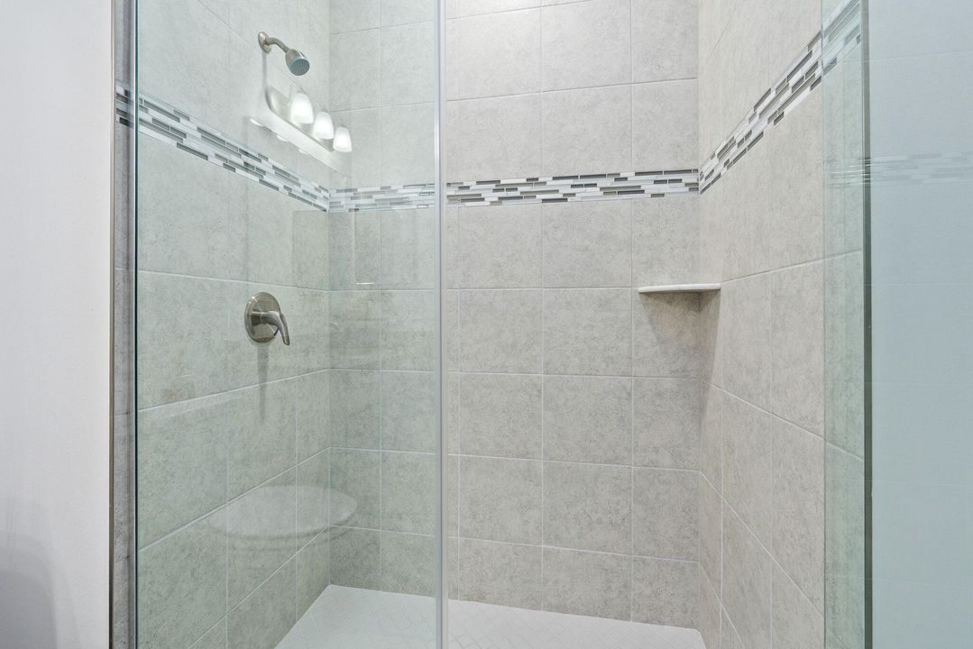 For Sale: $750,000 (4 beds, 4 baths, 3472 Square Feet)