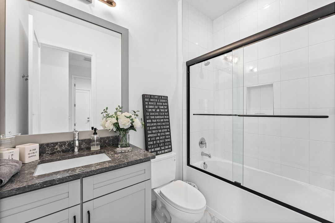 На продажу: $1,549,000 (4 спален, 3 ванн, 2677 Квадратных фут)