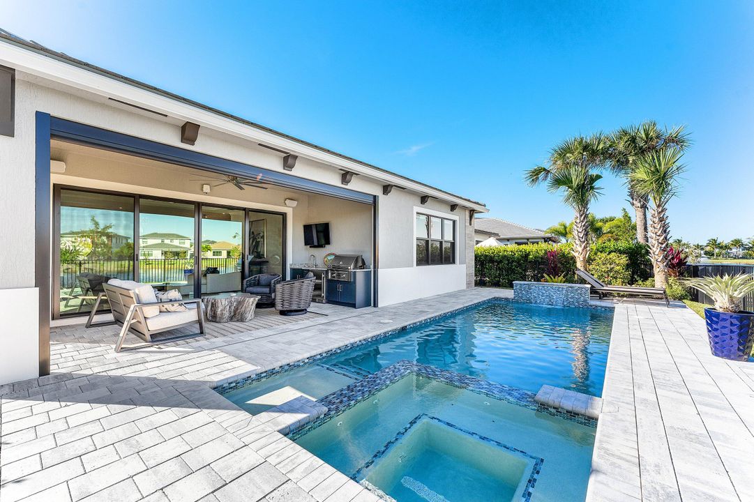 На продажу: $1,549,000 (4 спален, 3 ванн, 2677 Квадратных фут)