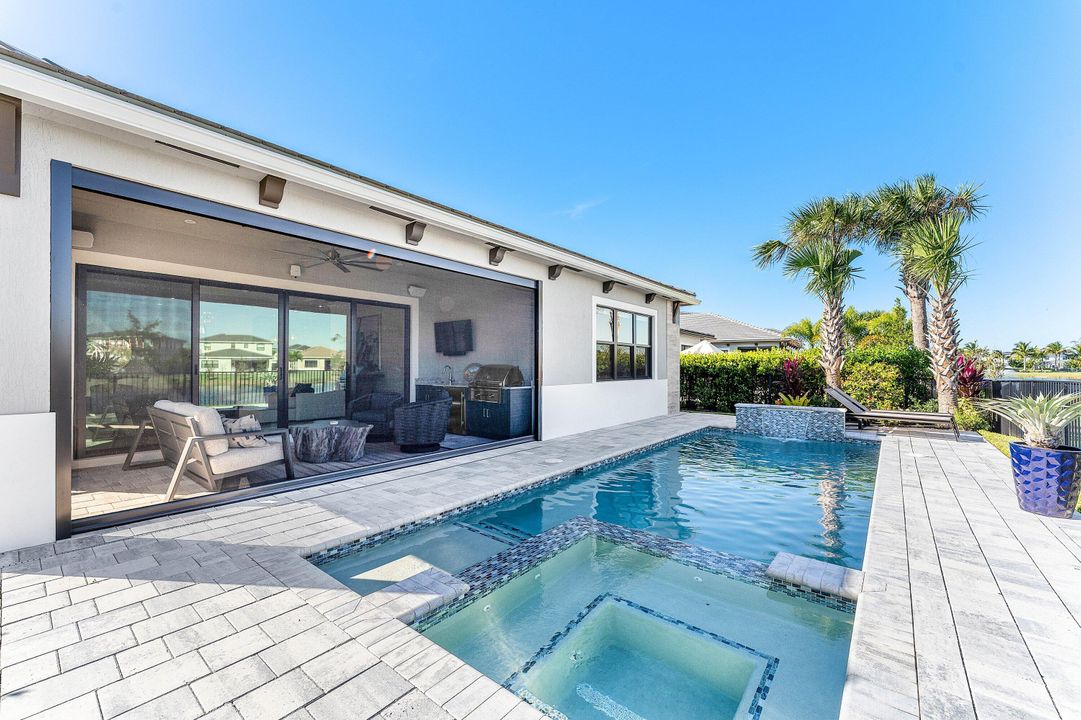 На продажу: $1,549,000 (4 спален, 3 ванн, 2677 Квадратных фут)