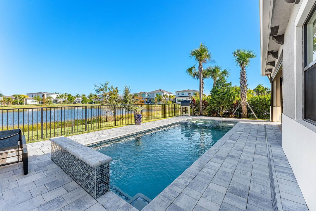 На продажу: $1,549,000 (4 спален, 3 ванн, 2677 Квадратных фут)